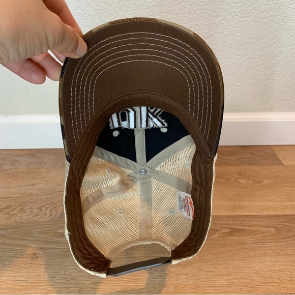 University of Kentucky Wildcats Brown Tan Camo Snapback Trucker Hat - Picture 7 of 11